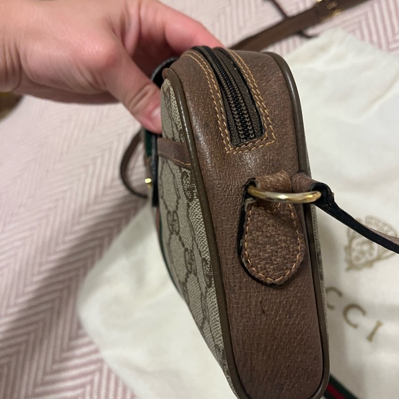 Gucci Beige and Brown Crossbody Bag - Picture 4 of 15